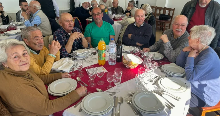 Fotografia 78 de Almoço de Natal | Delegação Centro