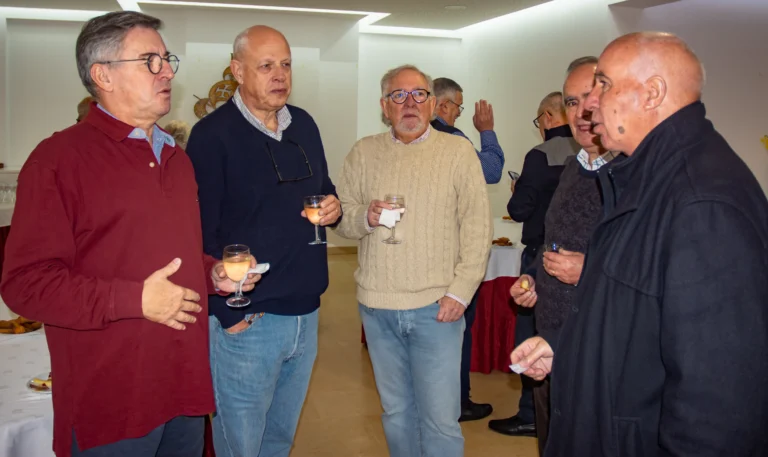 Fotografia 34 de Almoço de Natal | Delegação Centro